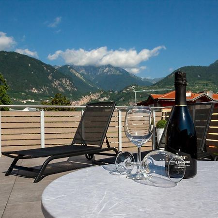 Ferienwohnung Le Terrazze Living Riva del Garda Exterior foto